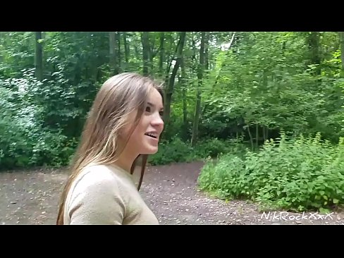 ❤️ Jag föreslog Evelina att vi skulle knulla på en offentlig plats! Hon sa ja. Sedan knullade jag henne i röven och sprutade i hennes mun. Sedan pissade hon på sig själv. ☑ Porno at sv.hellporno-com.ru ️❤