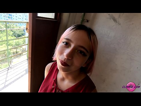 ❤️ Student Sensual suger en främling i Outback - sperma i ansiktet ☑ Porno at sv.hellporno-com.ru ️❤